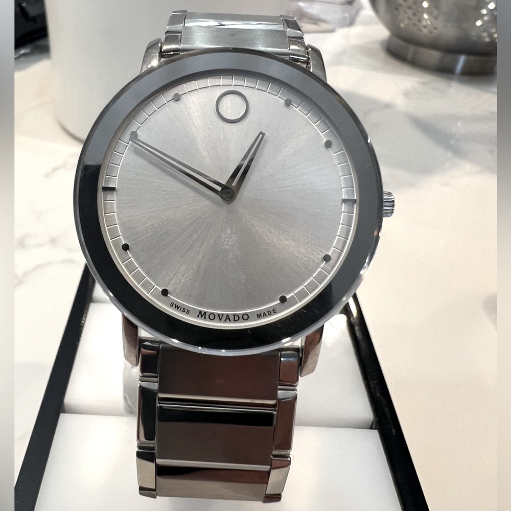 Movado Silver Mirror Museum With Concave Dot